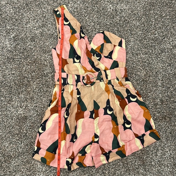 NWT Farm Rio The Kiss Multicolor One Shoulder Romper - Picture 9 of 10